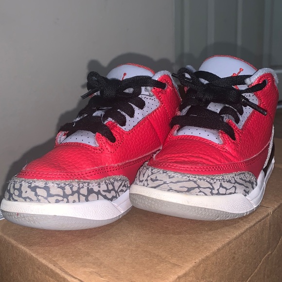 Air Jordan Retro 3 SE Fire Red - Picture 1 of 5